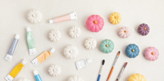 9 Ridiculously Simple and Stylish No Carve Pumpkin Decorating Ideas