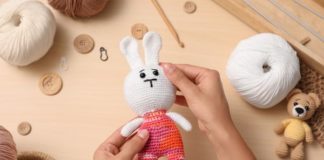 9 Step-by-Step Amigurumi Tutorials for Beginners (10 Free Patterns!)